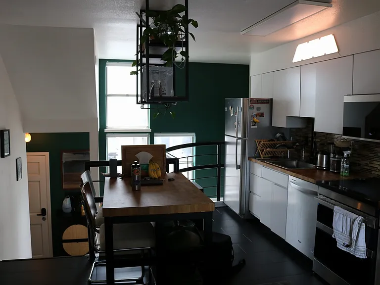 1300 Garfield St #8 — Photo 5