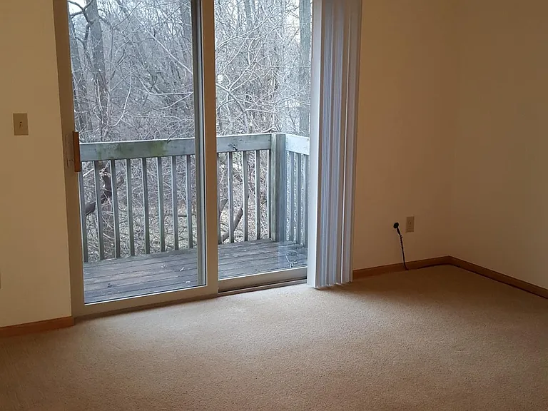 1526 Kehl Ct — Photo 9