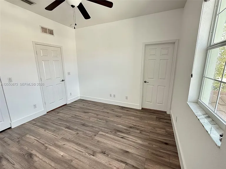 4323 Maybelle Ln #0 — Photo 22