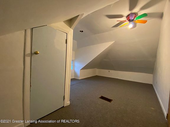 2nd image of 1507 W Malcolm X St