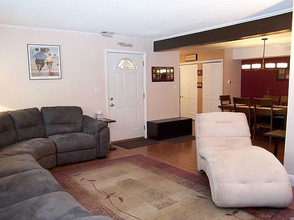 5th image of 203 Springmeadow Dr Unit N