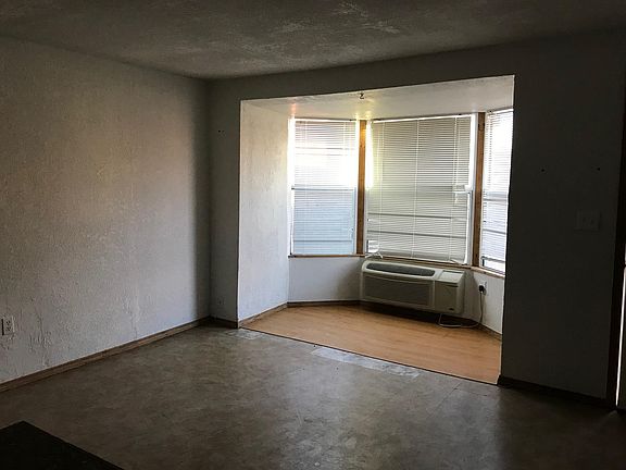 2nd image of 4120 Broaddus Ave #B