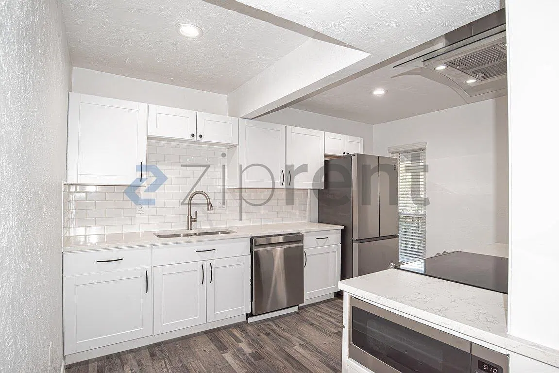 1 bed, 639 sqft, $1,800 — Photo 3