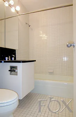 Rented by Fox Residential Group | media 19