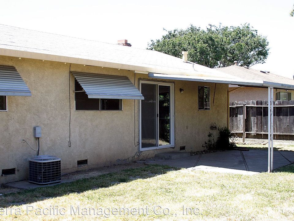2nd image of 1579 Gray Ave