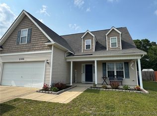 2108 Sir Michael Dr, Hope Mills, NC 28348