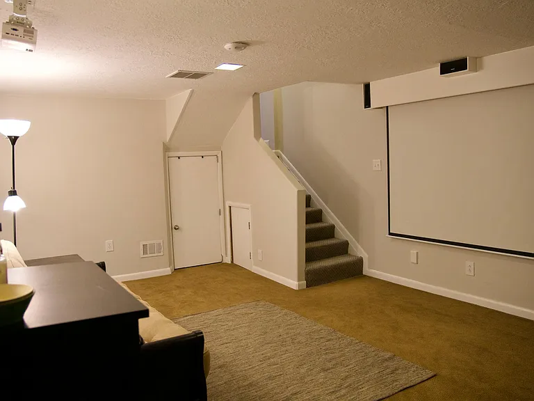 493 E Haven Ave — Photo 23