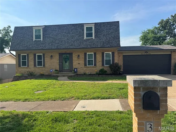 3573 Alber Hill Dr, Saint Louis, MO 63129
