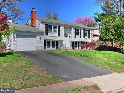 1502 Hiddenbrook Dr, Herndon, VA, 20170