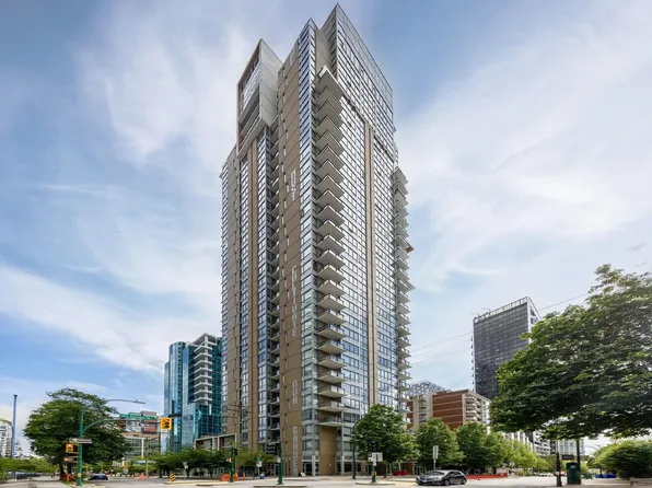 1308 Hornby St #2705, Vancouver, BC V6Z 0C5