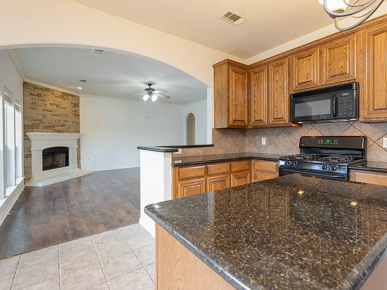 18611 Polo Meadow Dr — Photo 12