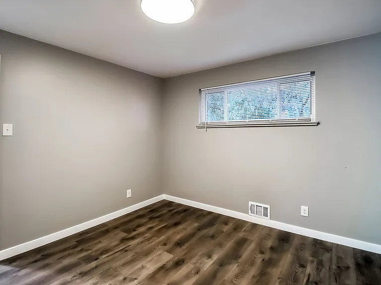 3341 N Olive St — Photo 19