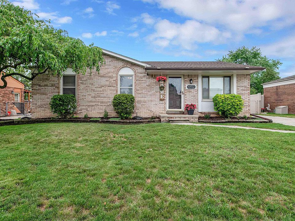 1st image of 41952 Ehrke Dr