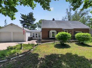 37951 Grantland St, Livonia, MI 48150