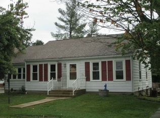 105 N Taylor St, Oblong, IL 62449