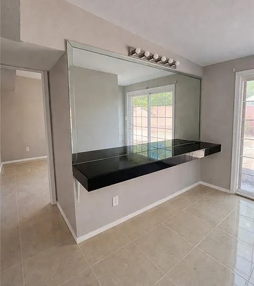 2401 S Jackson Rd #16 — Photo 18