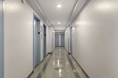 Sold by Thomas Lipovetsky, LREB