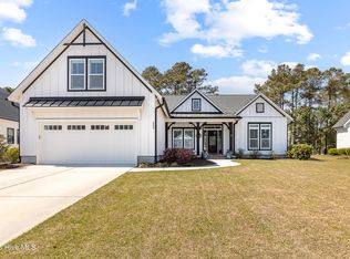 552 Moss Lake Ln, Holly Ridge, NC 28445