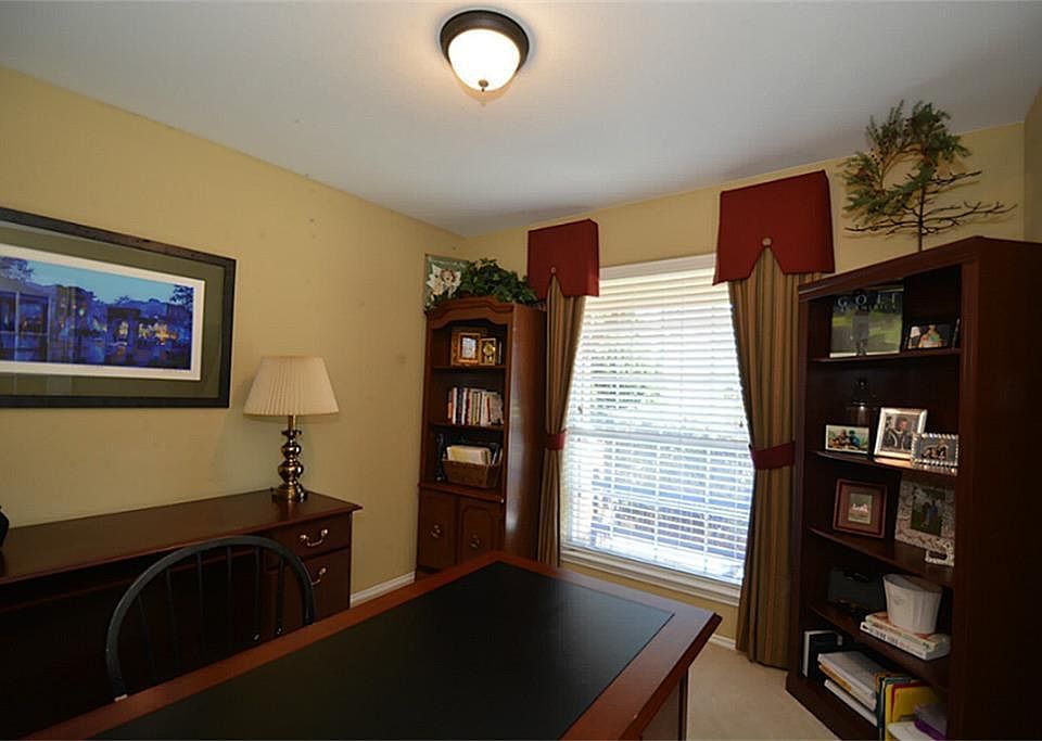 1st image of 26510 Forest Pine Ln