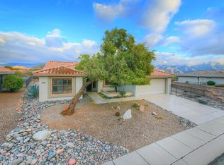 14350 N Choctaw Dr, Oro Valley, AZ 85755