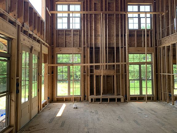 3rd image of 2917 Pendarvis Ln