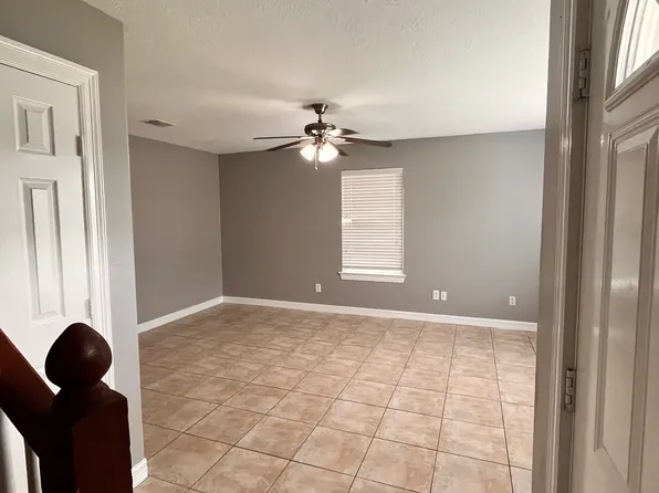 (undisclosed Address), Humble, TX 77338