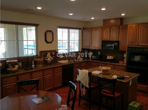 5th image of 134 S Pettswood Dr