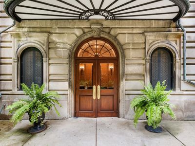 431 W Oakdale Ave APT 13B, Chicago, IL, 60657