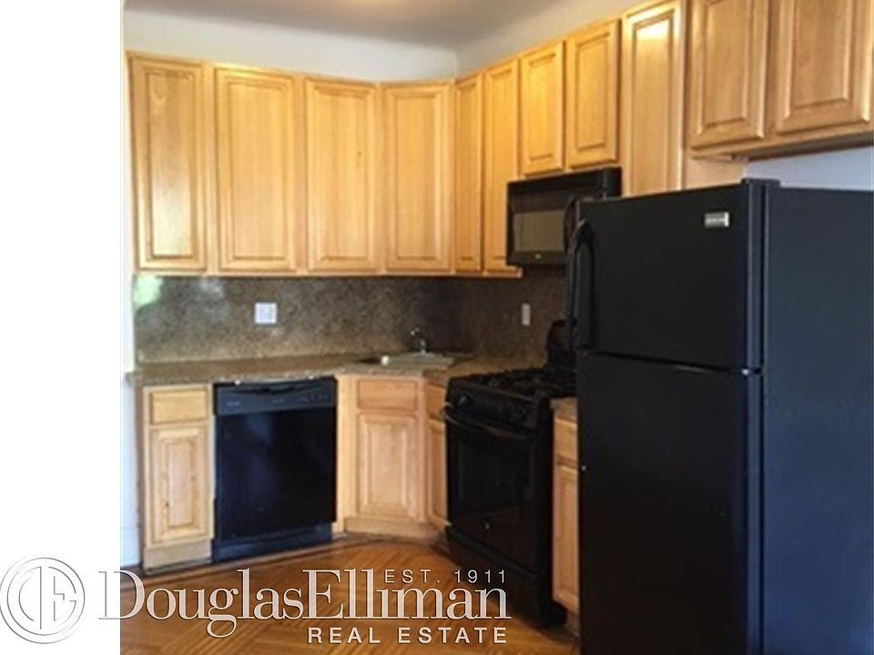 1st image of 1130 Bergen St APT 3R