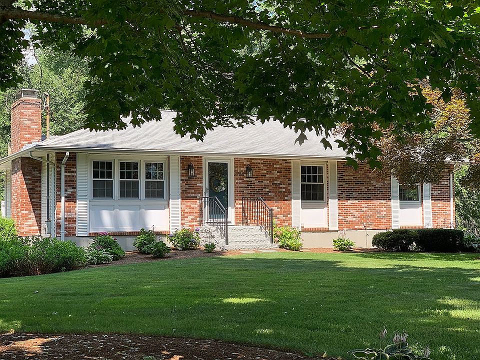 1st image of 75 Fox Hill Dr
