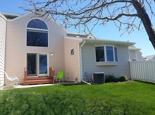 2706 Desert Dr, Great Falls, MT 59405