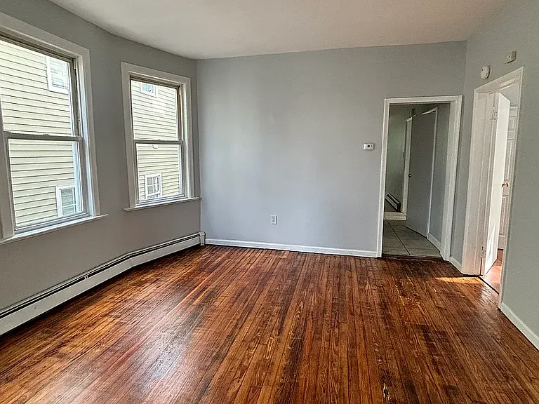 158 Hobson St #2 — Photo 8