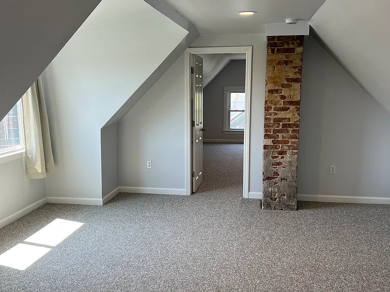 15 Warner St #2 — Photo 14