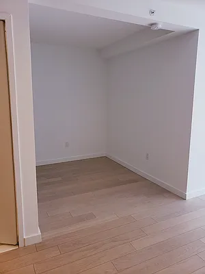 Rented by The Dermot Realty Management Company | media 4