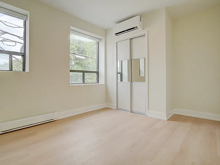 240 Durie St #U201 — Photo 21