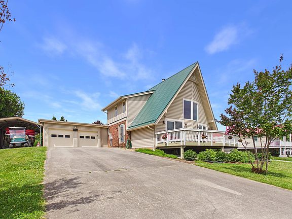4th image of 4838 Barton Dr