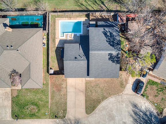 3rd image of 11109 NW 115th St