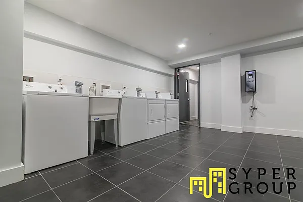 Rented by The Syper Group | media 15