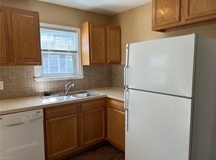 2388 Ashurst Rd #2, Cleveland, OH 44118