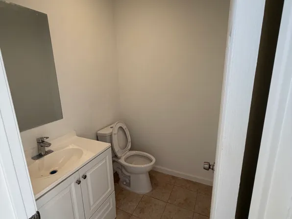 4500 Arch St #4530, Somis, CA 93066