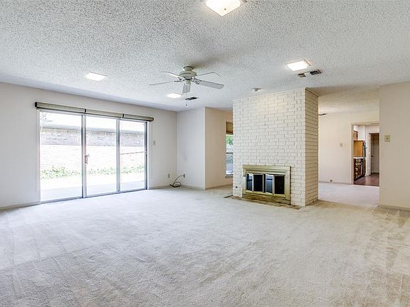 3rd image of 3206 San Sebastian Dr