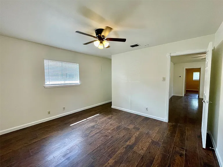 5375 Little John Ln — Photo 12