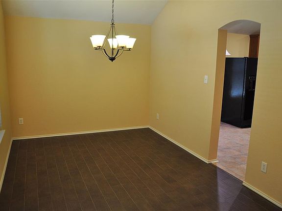 4th image of 5709 Piedra Dr