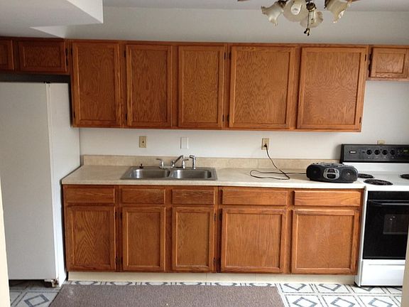 2nd image of 1814 Arwell Ct