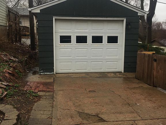 2nd image of 2213 E 18th St