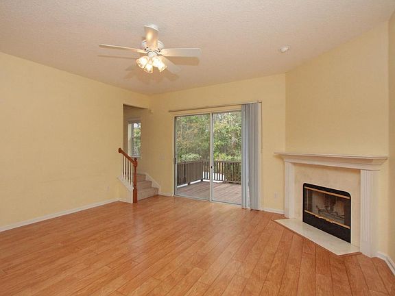 4th image of 233 Sparrow Branch Cir