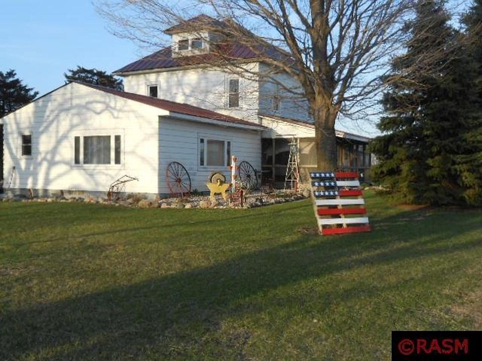 1st image of 19054 330th Ave