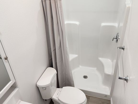 4th image of 1712 W Commonwealth Ave #1714