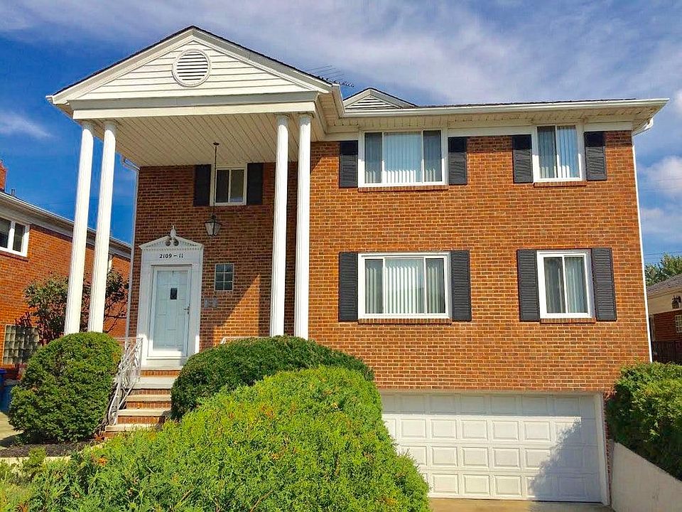 Gorgeous and Pristine Property in Excellent Neighborhood.