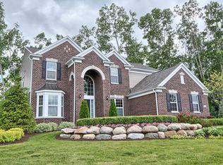 38021 Greenwood Dr W, Northville, MI 48167